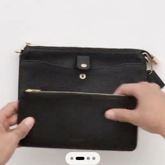 Coach Black Noa Pop Up Messenger - Picture 8 of 15